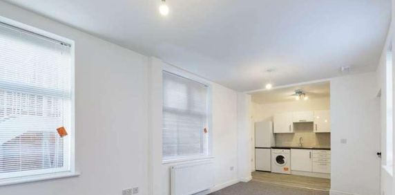 Jersey Road, Wolverton, MK12 - Photo 2