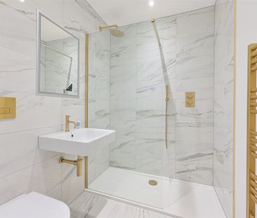 To Let 2 Bed Apartment - Photo 5