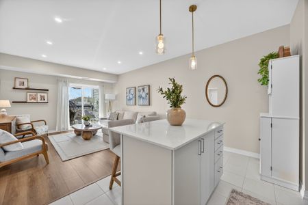 For Lease - 15 Kneeshaw Drive Unit# 203, Barrie, Ontario - Photo 3