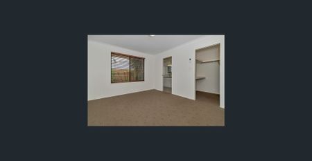 Spacious Four-Bedroom Family Home in Prime Middle Ridge Location - Photo 2