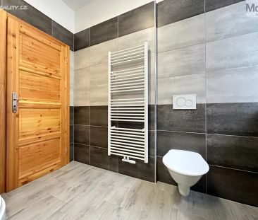 Pronájem bytu 2+kk 40 m² - Photo 1