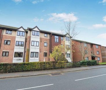 Station Road, Redhill, RH1 - Photo 2