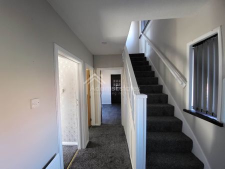 Edge Avenue, Dewsbury - Photo 4