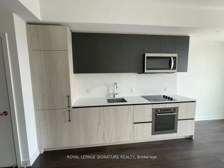 150 Logan Avenue #633 - Photo 4