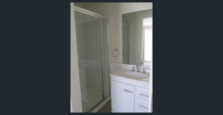 Cozy family home! - Photo 4