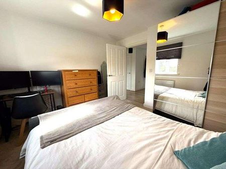 Newton Street, Bedford, MK42 - Photo 2