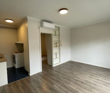 Ground Floor Stunner in Prime Gardenvale Location - Photo 5