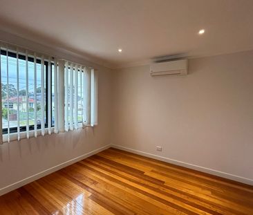 PERFECT UNIT IN AVONDALE HEIGHTS - Photo 3