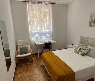 Calle de la Infanta Mercedes, Madrid, Community of Madrid 28020 - Photo 6