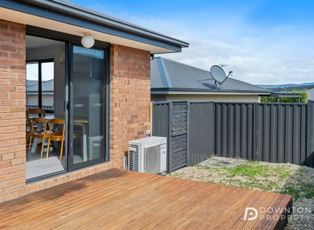 2/35 millview dr, oakdowns tas 7019 - Photo 4