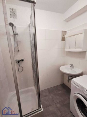 Kompakte Wohlfühloase in 1130 Wien - 1 Zimmer, 37m² auf der 2. Etage, ab sofort mieten! - Photo 5