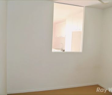 1Bedrooms, 1Bathrooms - Photo 1