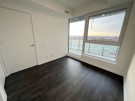 For Lease - 7890 Jane Street Unit# 1008, Vaughan, Ontario - Photo 3