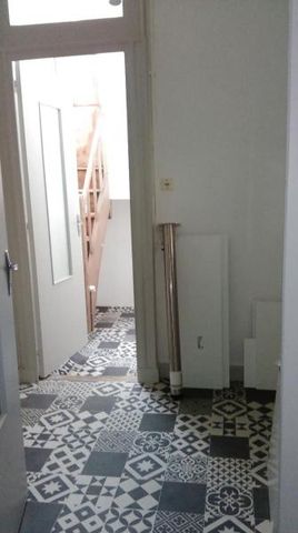 Location Appartement 4 pièces 76m² POITIERS 86000 - Photo 4