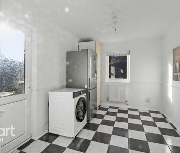 5 bedroom detached house to rent - Photo 6