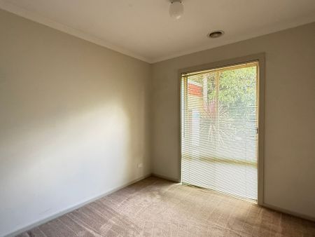 Two Bedroom Unit in the Heart of Noble Park - Photo 5