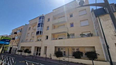 Location Appartement 1 pièce 23m² NOGENT SUR MARNE 94130 - Photo 3