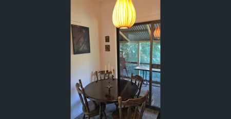 Fully Furnished Historic Miners Cottage - Photo 4