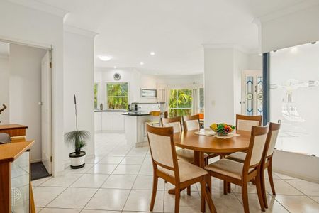 12 Laurence Street, Newmarket QLD 4051 - House For Rent | Domain - Photo 5