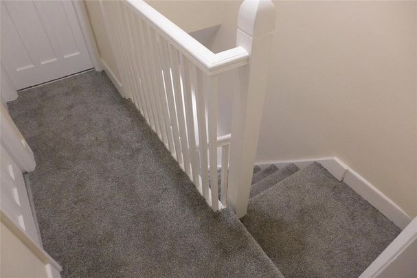 3 bedroom terraced house to rent - Photo 1