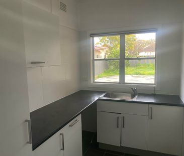 Charming Country Home in Dubbo - Photo 1