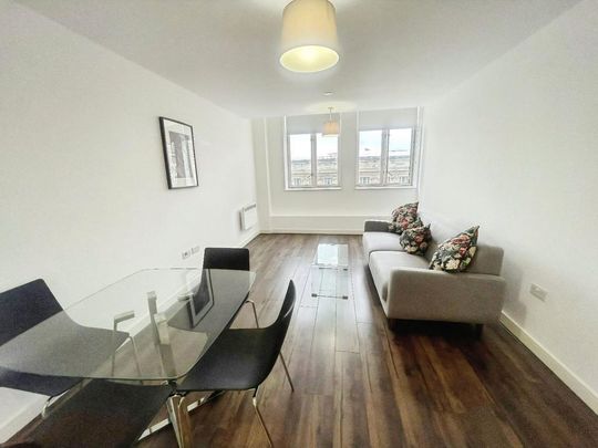 1 bedroom flat to rent - Photo 1