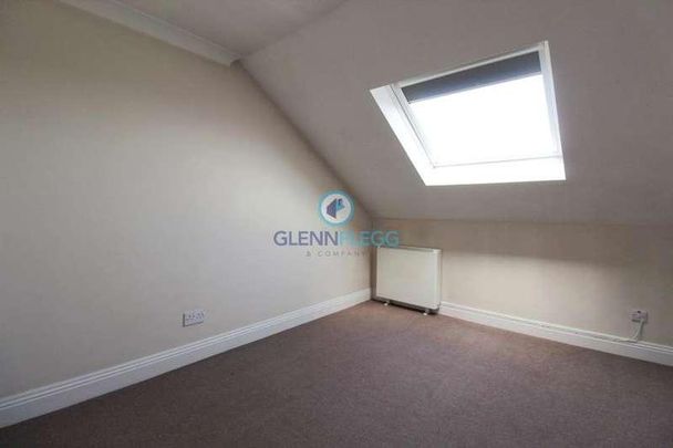 Silkwood Court, Slough, SL1 - Photo 1