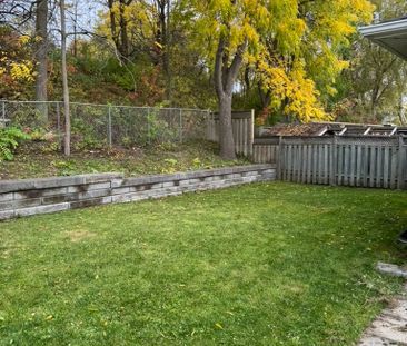 For Lease - 744 Hillcrest Road, Pickering, Ontario - Photo 6