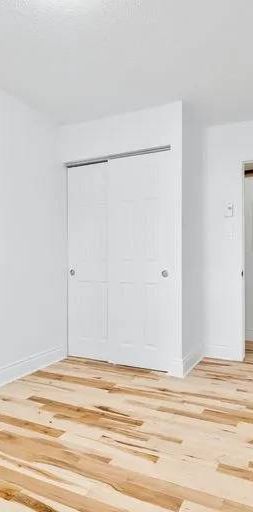 (Hull) Appartement Rénové Avec Internet Et Stationnement Inclus – Centre-ville De Hull - Photo 1