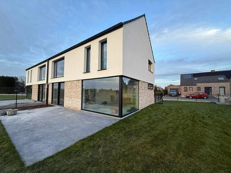 MAGNIFIQUE MAISON NEUVE 5 CHAMBRES 2 SDB A 10 MIN DU SHAPE à 7050 Jurbise Erbisoeul  Loyer: 2 500 € / mois - Photo 4