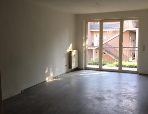 kleine Wohnung mit WBS für 2! - Photo 1