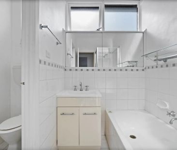 Bright & Fresh! - Photo 6