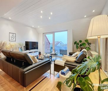 lichtrijk appartement met drie slaapkamers - Photo 1