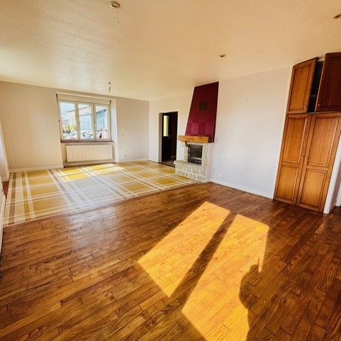 Location Maison 6 pièces 180m² NOYAL SUR VILAINE 35530 - Photo 1