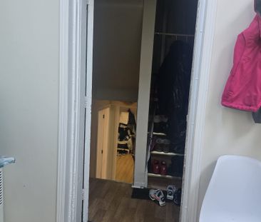 For Lease - 14 Tofield Crescent Unit# Lower/Basement, Toronto, Ontario - Photo 1