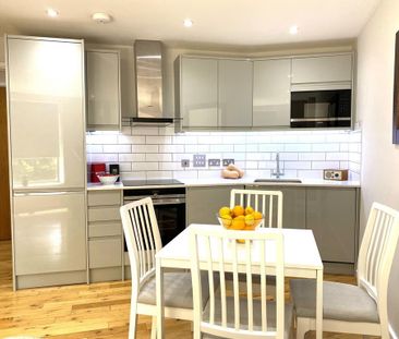 2 bedroom flat to rent - Photo 6