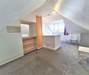 House share to rent - Photo 3