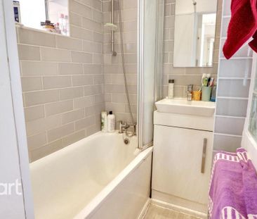 2 bedroom townhouse to rent - Photo 4