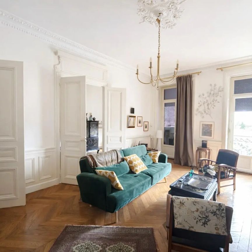 Appartement à louer 5 pièces 133.7m² - Photo 1