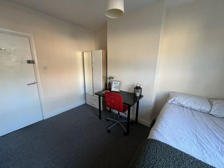 1 bedroom terraced house to rent - Photo 5