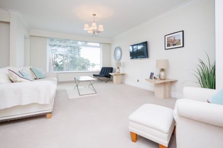 2 bed flat to rent in Brudenell Road, Poole, BH13 - Photo 3