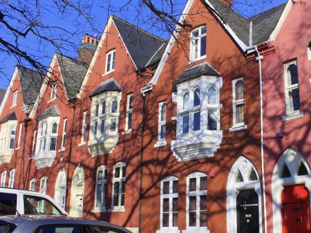 2 bedroom barn conversion to rent - Photo 2