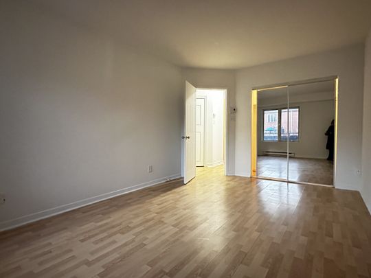 2645 Avenue Bennett, #15 - Photo 1