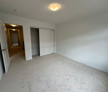 For Lease - 88 Keppel Circle, Brampton, Ontario - Photo 5