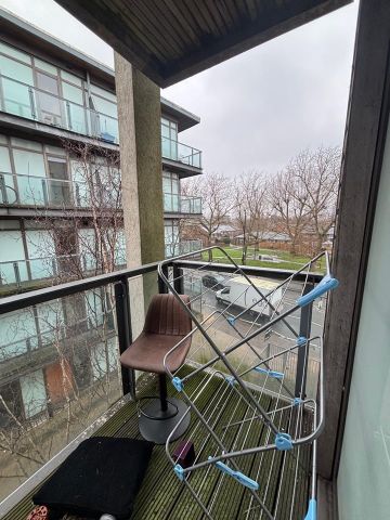 2 Bed Flat, Union Park, SE10 - Photo 3