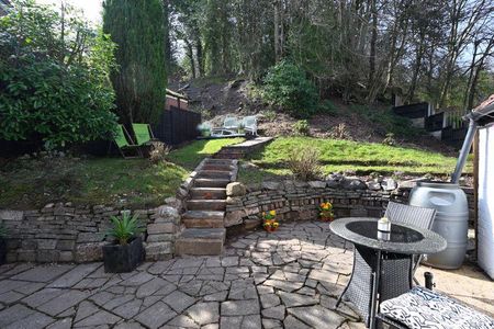 3 bedroom semi-detached house to rent - Photo 5