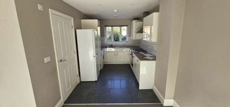 3 Bed End Terrace, John Brooks Avenue, B66 - Photo 5