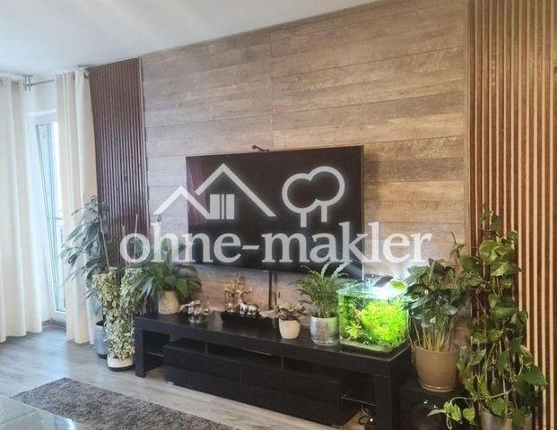 Vollmöblierte 2-Zimmer Wohnung im 3. OG mit Balkon in Nürnberg-Röthenbach West - Foto 1