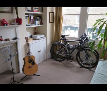 2 Bed Maisonette, Acton Lane, W4 - Photo 3