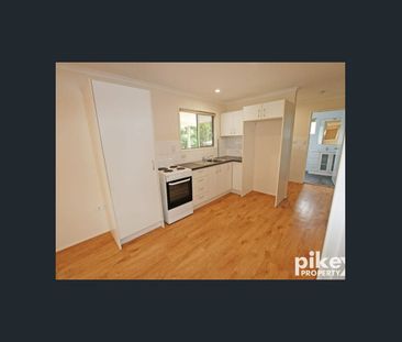 Neat three-bedroom home in a great location - Photo 3